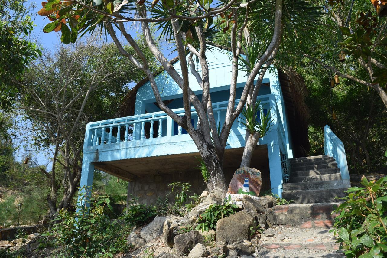 Life'S A Beach Backpacker Albergue Quy Nhơn Exterior foto
